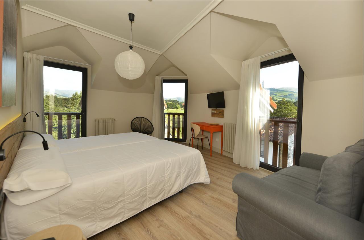 Santibanez de Villacarriedo Hotel La Alfonsina מראה חיצוני תמונה