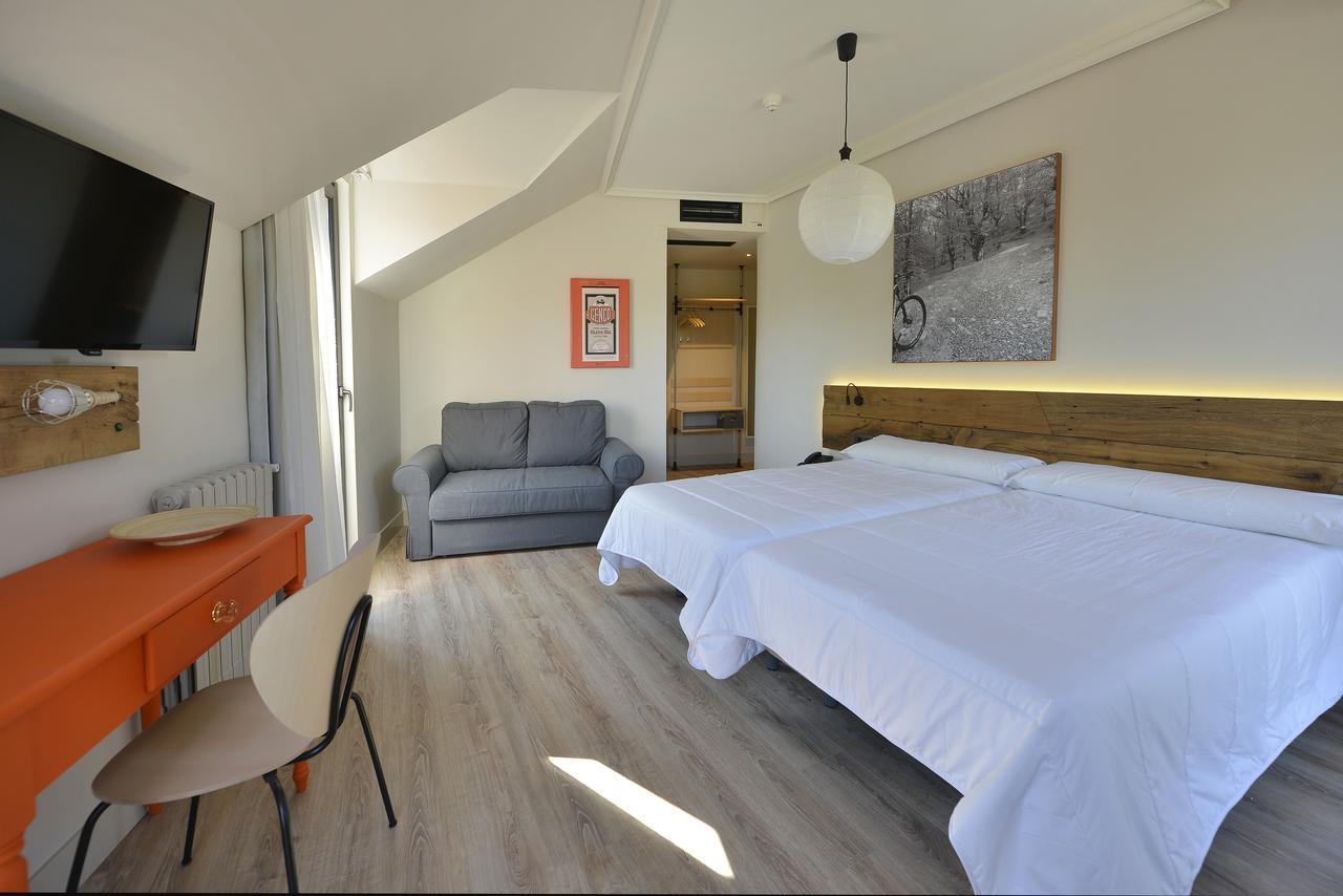 Santibanez de Villacarriedo Hotel La Alfonsina מראה חיצוני תמונה