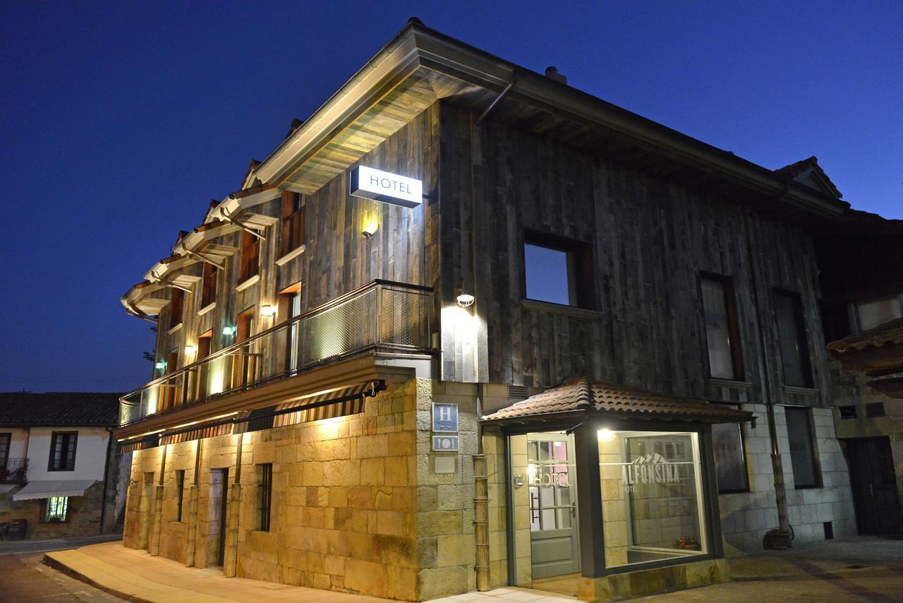 Santibanez de Villacarriedo Hotel La Alfonsina מראה חיצוני תמונה